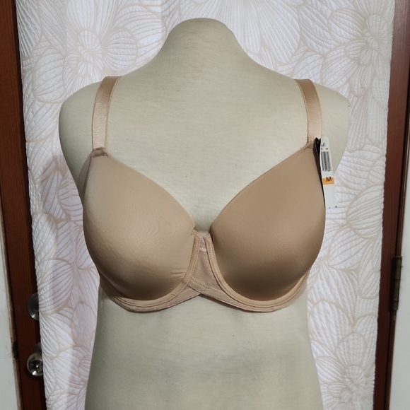 Paramour Other - Paramour Nude Underwire Bra 36DD New With Tag